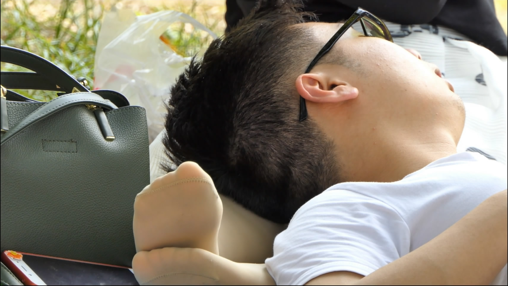 streetsnapnylon[00 00 14][20181208 230431 3]